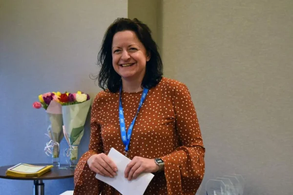 sarah-thomas-principal